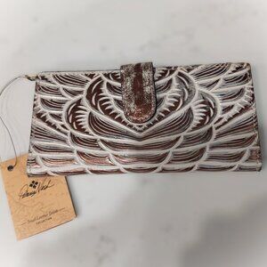 NWT New Patricia Nash Nazari RFID Women's Wallet Bifold Tooled Leather Metallic
